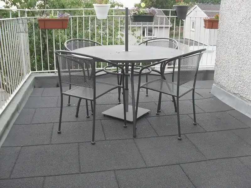 Rubberen tegels zwart 500x500x25mm prijs per m2 | Voordeelprijs