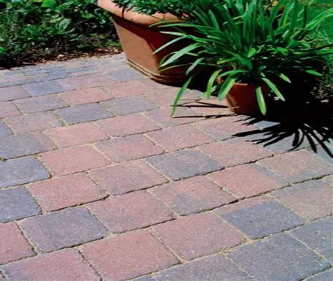Nieuw product | Trommelstenen of koppelstones roodzwart 20x20x6cm (m2)