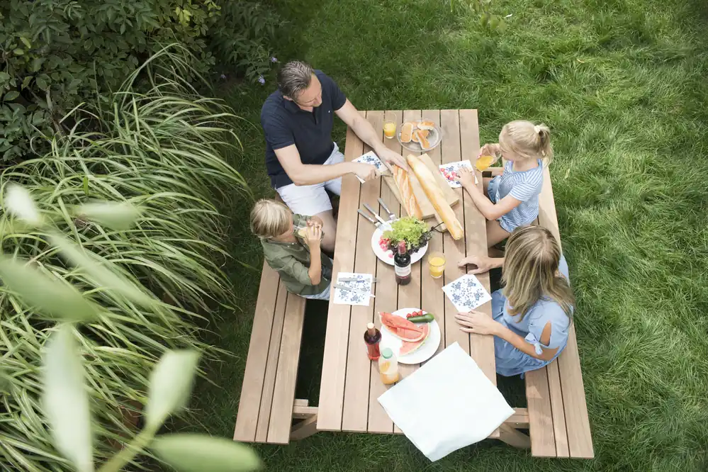 Outlet - Picknicktafel grenen opklapbaar 240cm