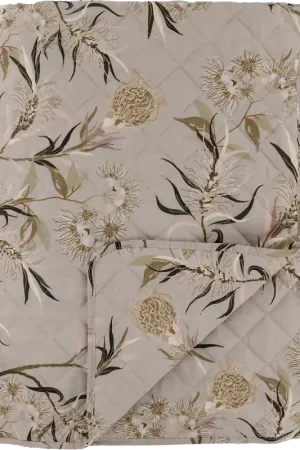 Chic Antique Quilt met Bloemenmotief | Dagdeal